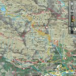 Il percorso è indicato con tratteggio verde (estratto della Carta della Valle d'Orco, Alpi Canavesane 08, p.g.c. Mu edizioni)